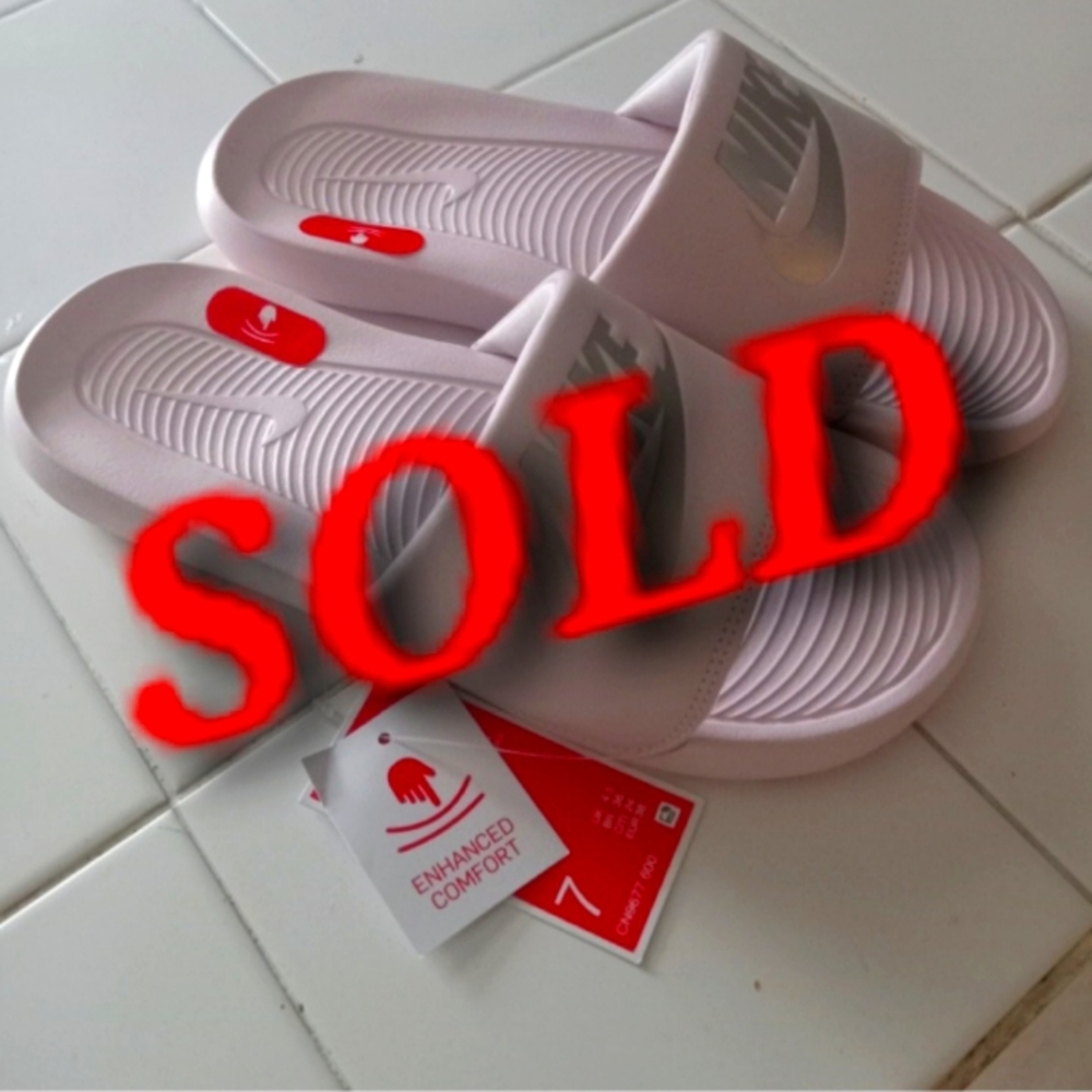 Nike Pink Slide Sandals